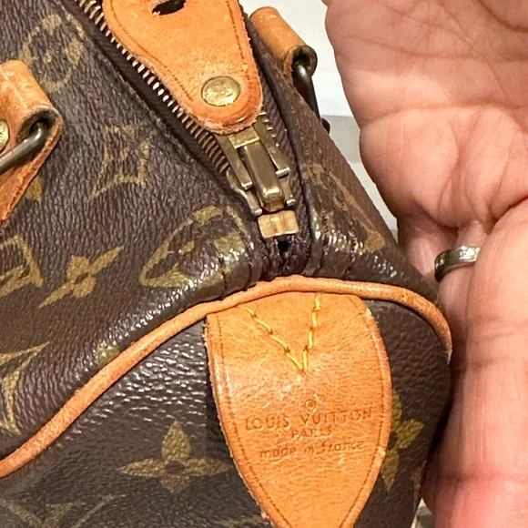Elegant LV Monogram speedy 25 Bag - Picture 8 of 13